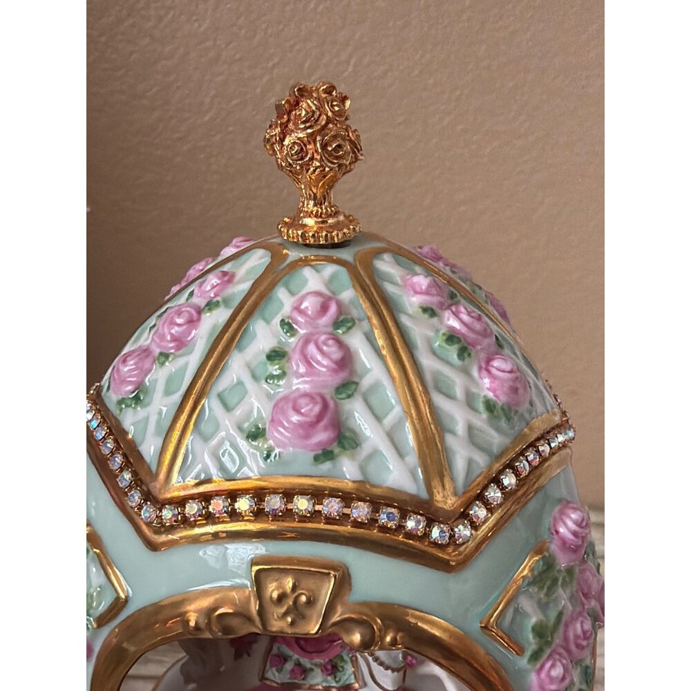Franklin Mint House of Fabergé Carousel Horse Musical Egg  7" - No Box or COA - Picture 9 of 13